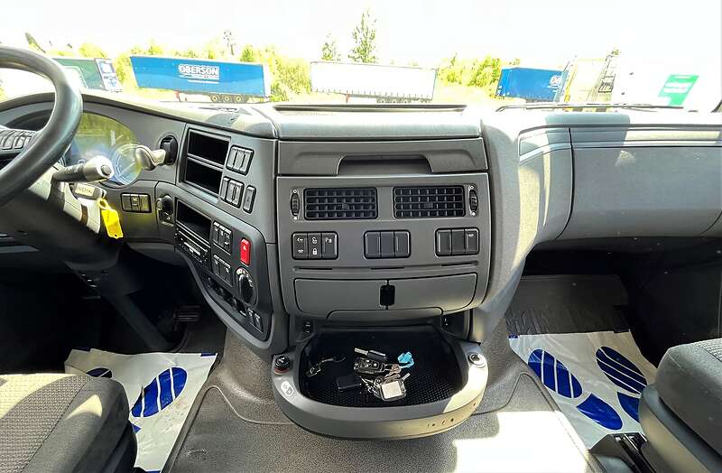 Тягач DAF XF 2016 в Львове