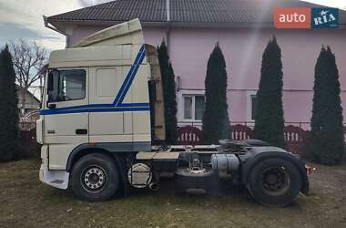 Тягач DAF XF 2003 в Чернівцях