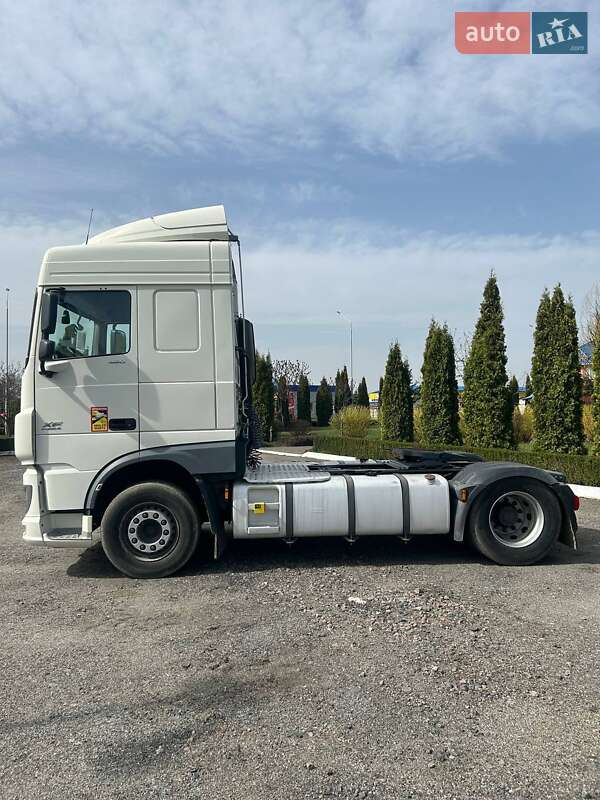 Тягач DAF XF 2015 в Киеве