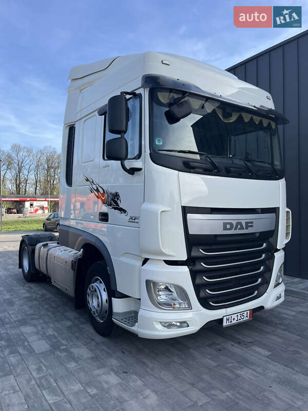 Тягач DAF XF 2016 в Луцке