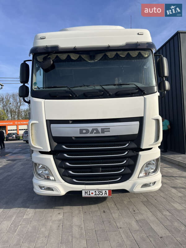 Тягач DAF XF 2016 в Луцке