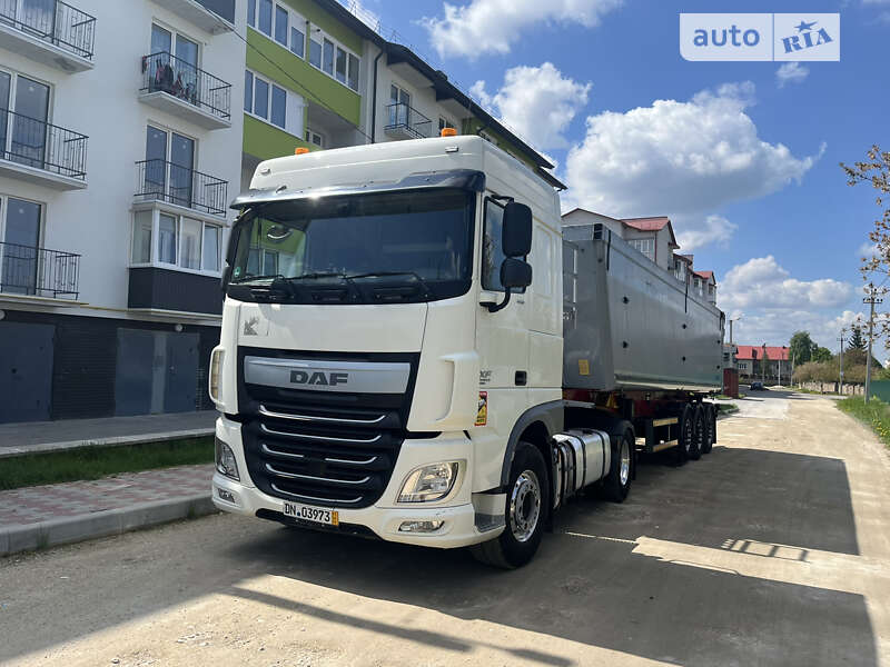 Тягач DAF XF 2015 в Тернополе