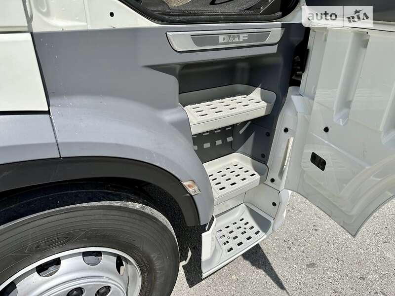 Тягач DAF XF 2019 в Дубно