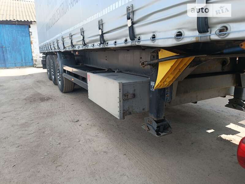 Тягач DAF XF 2016 в Гадячі