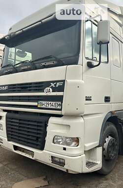 Тягач DAF XF 2006 в 