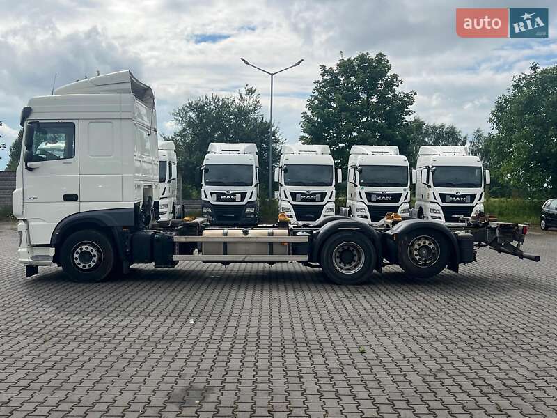 Контейнеровоз DAF XF 2020 в Ровно