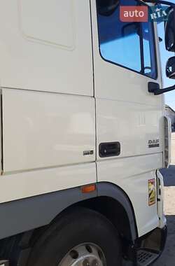 Тягач DAF XF 2009 в 