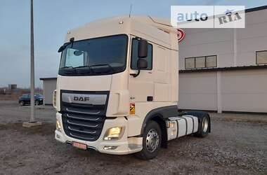 Тягач DAF XF 2018 в Киеве