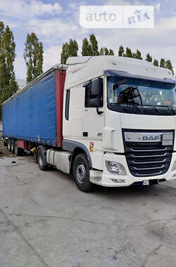 Тягач DAF XF 2015 в 