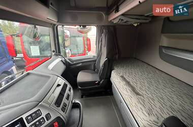 Тягач DAF XF 2016 в 