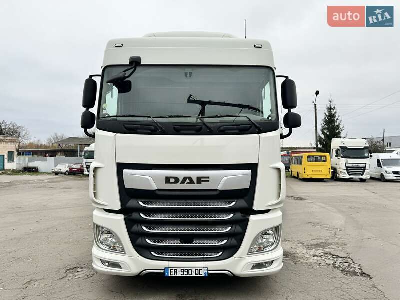 Тягач DAF XF 2017 в 