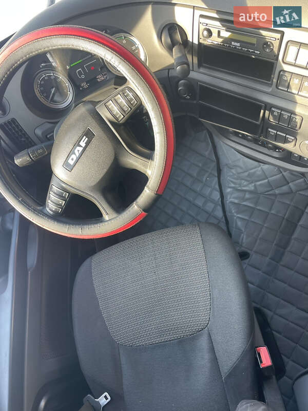 Тентований DAF XF 2017 в Львові