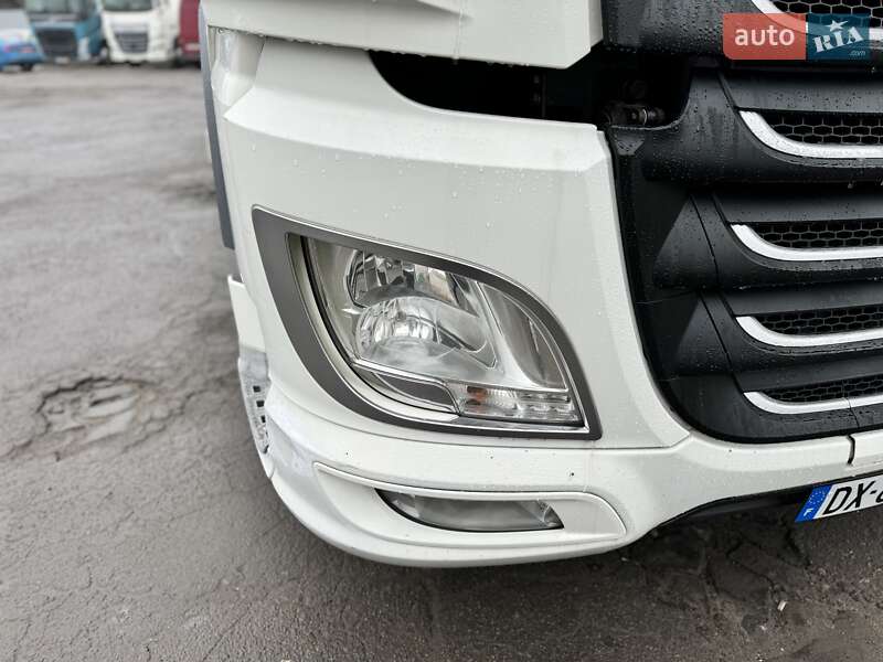 Тягач DAF XF 2015 в Ровно