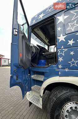 Тягач DAF XF 2013 в 