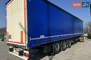 Тягач DAF XF 2015 в 