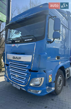 Тягач DAF XF 2015 в 