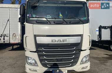 Тягач DAF XF 2014 в Львове