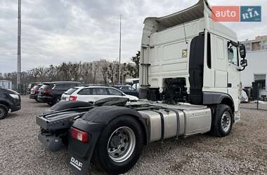 Тягач DAF XF 2015 в 