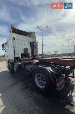 Тягач DAF XF 2006 в 