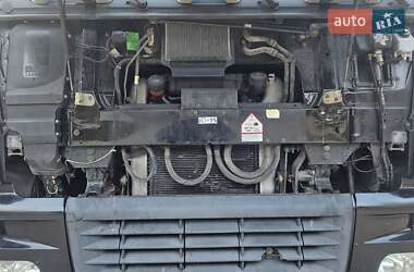 Тягач DAF XF 2006 в 