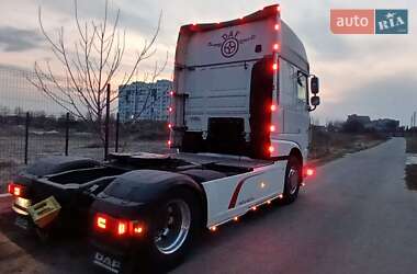 Тягач DAF XF 2016 в 