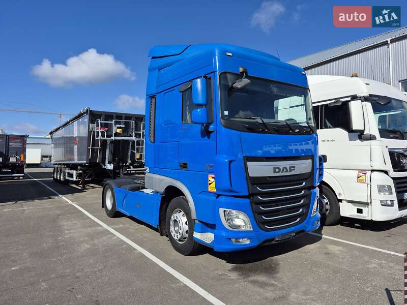 Тягач DAF XF 2017 в 