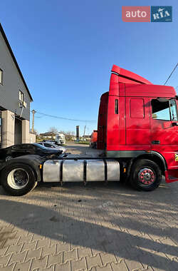 Тягач DAF XF 2005 в 