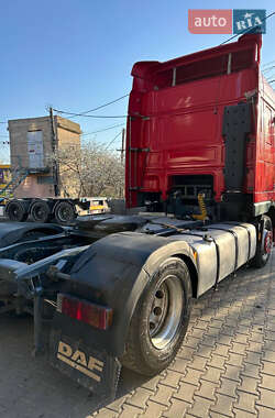Тягач DAF XF 2005 в 