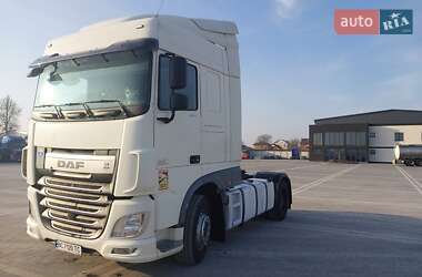 Вантажний фургон DAF XF 2016 в 