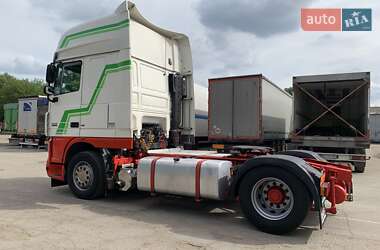 Тягач DAF XF 2011 в 
