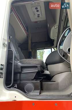 Тягач DAF XF 2011 в 