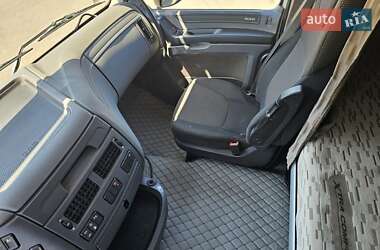 Тягач DAF XF 2015 в 
