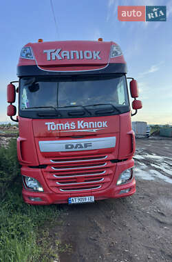 Тягач DAF XF 2015 в 