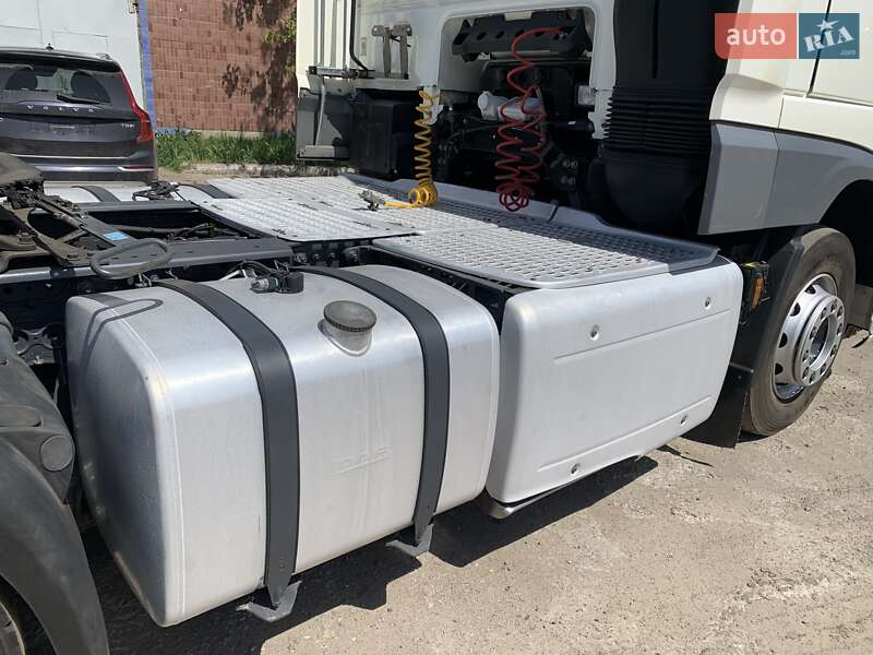 Тягач DAF XF 2015 в Полтаве