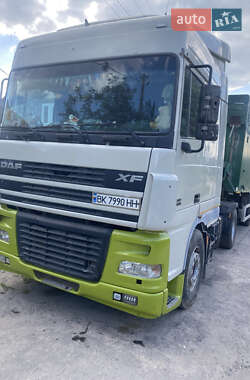 Зерновоз DAF XF 2003 в Тернополі