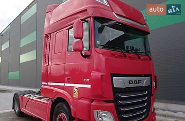 Тягач DAF XF 2018 в Львове