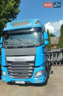Тягач DAF XF 2015 в 