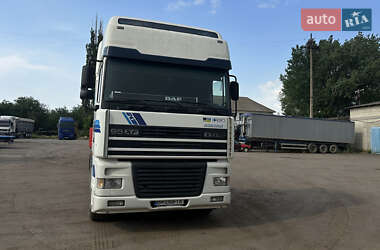 Тягач DAF XF 2002 в 