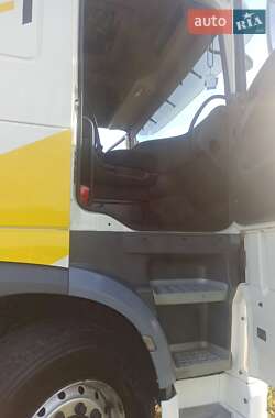 Грузовой фургон DAF XF 2014 в 