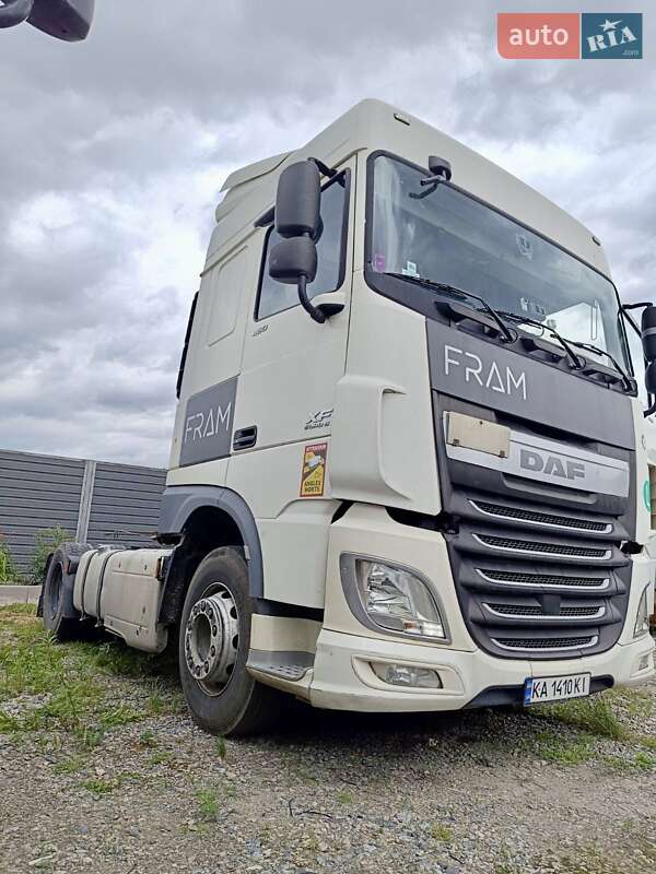 Тягач DAF XF 2015 в Киеве