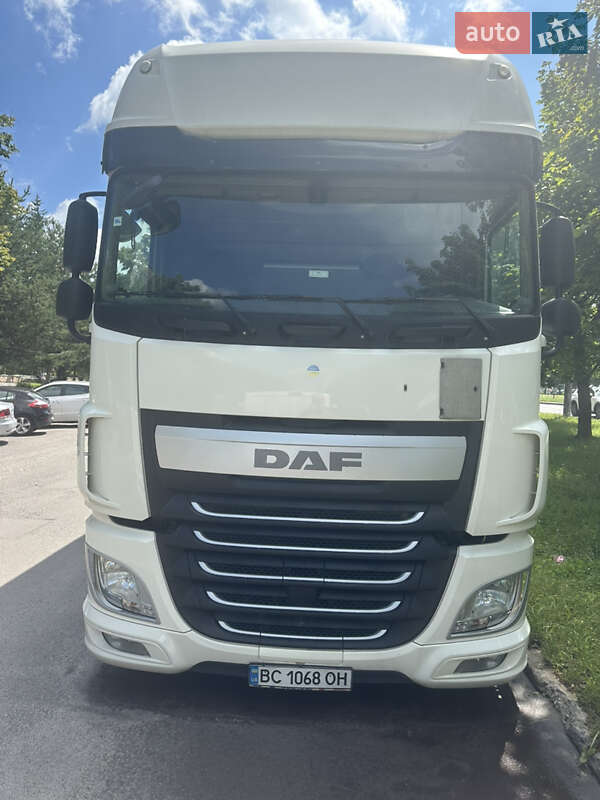 Тентований DAF XF 2017 в Львові