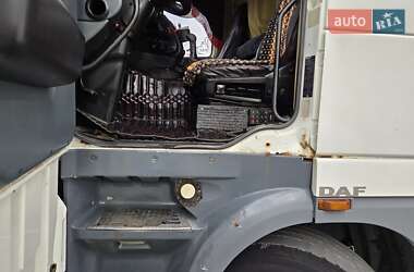 Тягач DAF XF 1998 в 