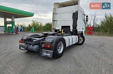 Тягач DAF XF 1998 в 