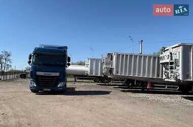 Тягач DAF XF 2015 в 