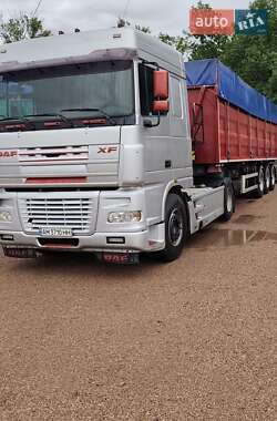 Самосвал DAF XF 2004 в Черняхове
