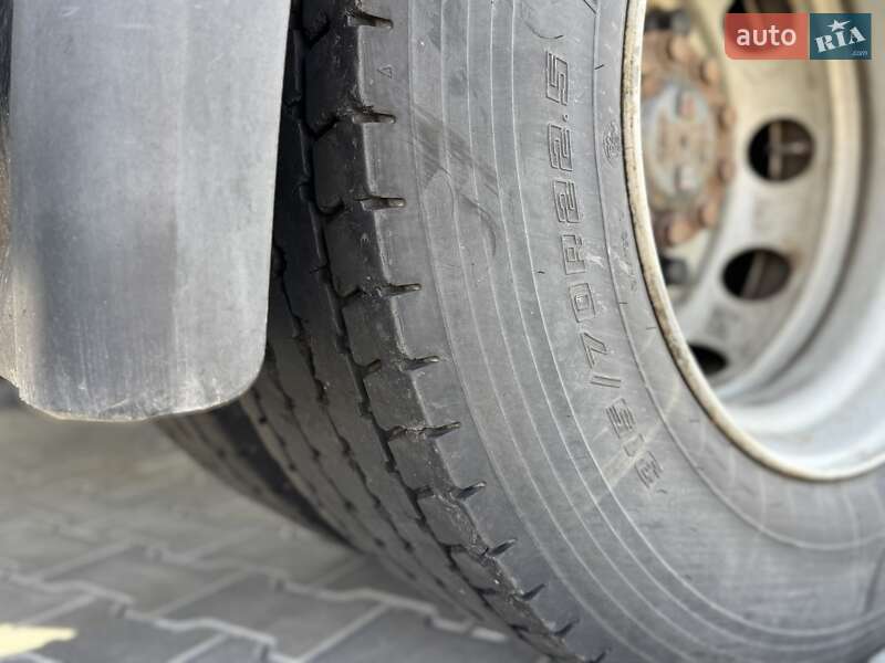 Тягач DAF XF 2015 в Ужгороде