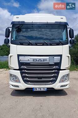 Тягач DAF XF 2017 в 