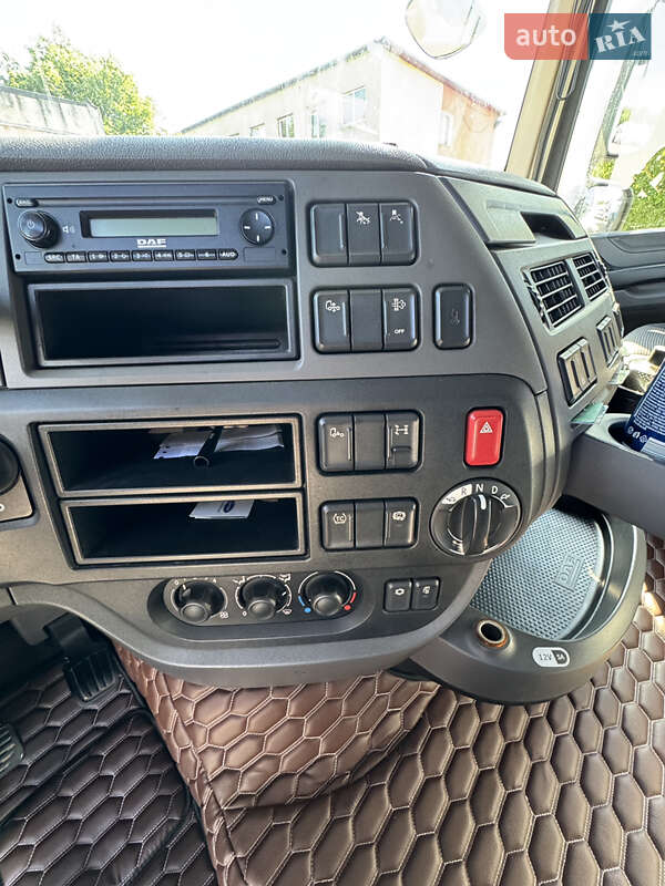 Тягач DAF XF 2014 в Черновцах