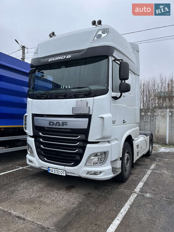 Тягач DAF XF 2016 в 