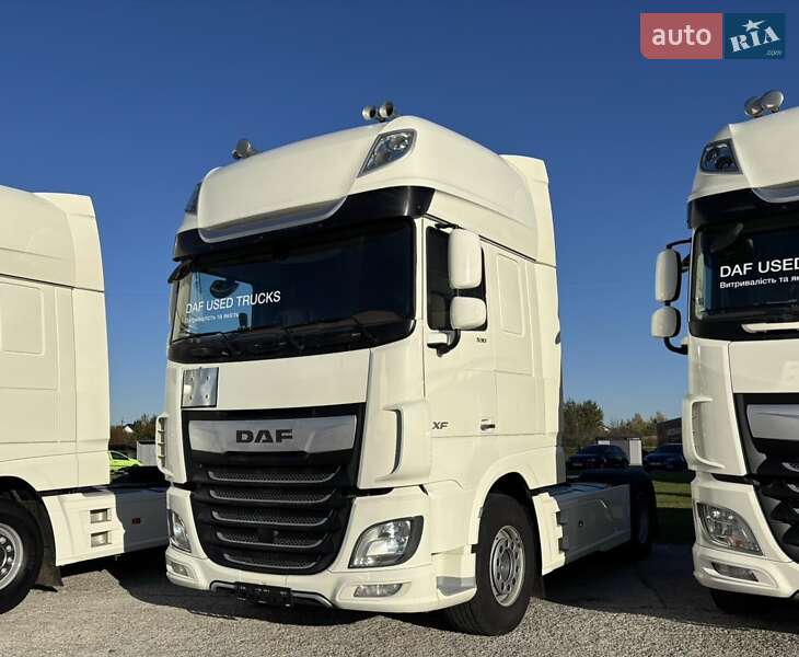 Тягач DAF XF 2018 в Львові фото Тягач DAF XF 2018 в Львові
